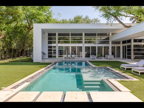 The Jills Zeder Group presents 3891 Little Ave