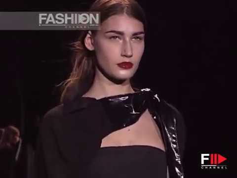"Amaya Arzuaga" Autumn Winter 2004 2005 Milan 3 of 3 Pret a Porter Woman by FashionChannel