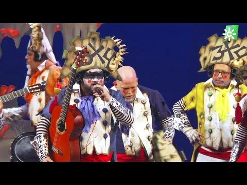 'El batallón rebaná' homenajea a Manolo Santander en la Final de Falla