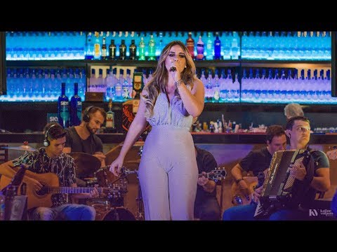 Não Misture Amor Com Bar video