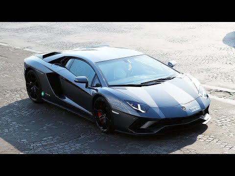 Lamborghini Aventador S LP740-4