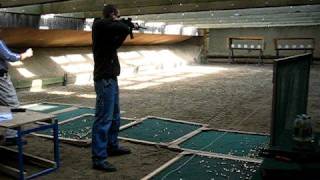 preview picture of video 'Torsten Theisges gewinnt Duell .45 USC HK Trophy 2008 Heckler & Koch'