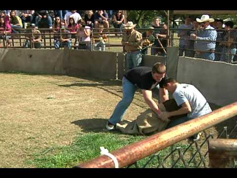 2010 Wild Hog Wrestling/Catching Championships - Dusty W. and Logan H.