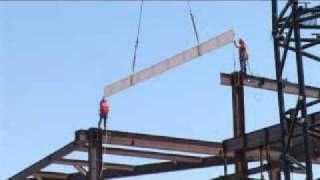 preview picture of video 'Maynard H. Jackson Int'l Terminal in Atlanta Topping Off Ceremony'