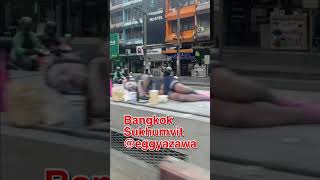 クリスマス直前！本物のサンタクロースを発見！？#christmas #bangkok #thailand