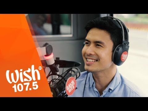 Christian Bautista sings "The Way You Look At Me" LIVE on Wish 107.5 Bus