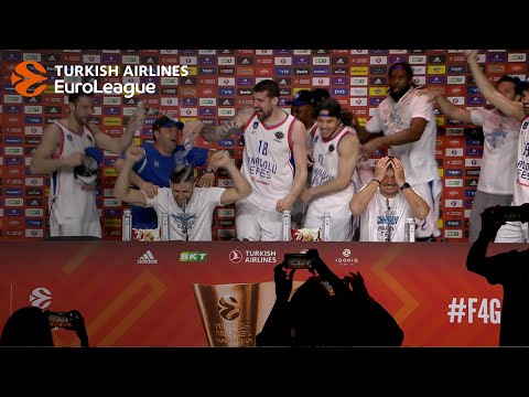 Efes players celebrate at the press conference!