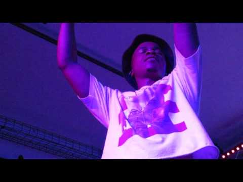 Allan Kingdom - "All Day" (Live in Cambridge)