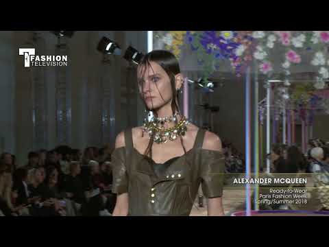 ALEXANDER MCQUEEN Ready-to-Wear Paris Fashion Week Spring/Summer 2018