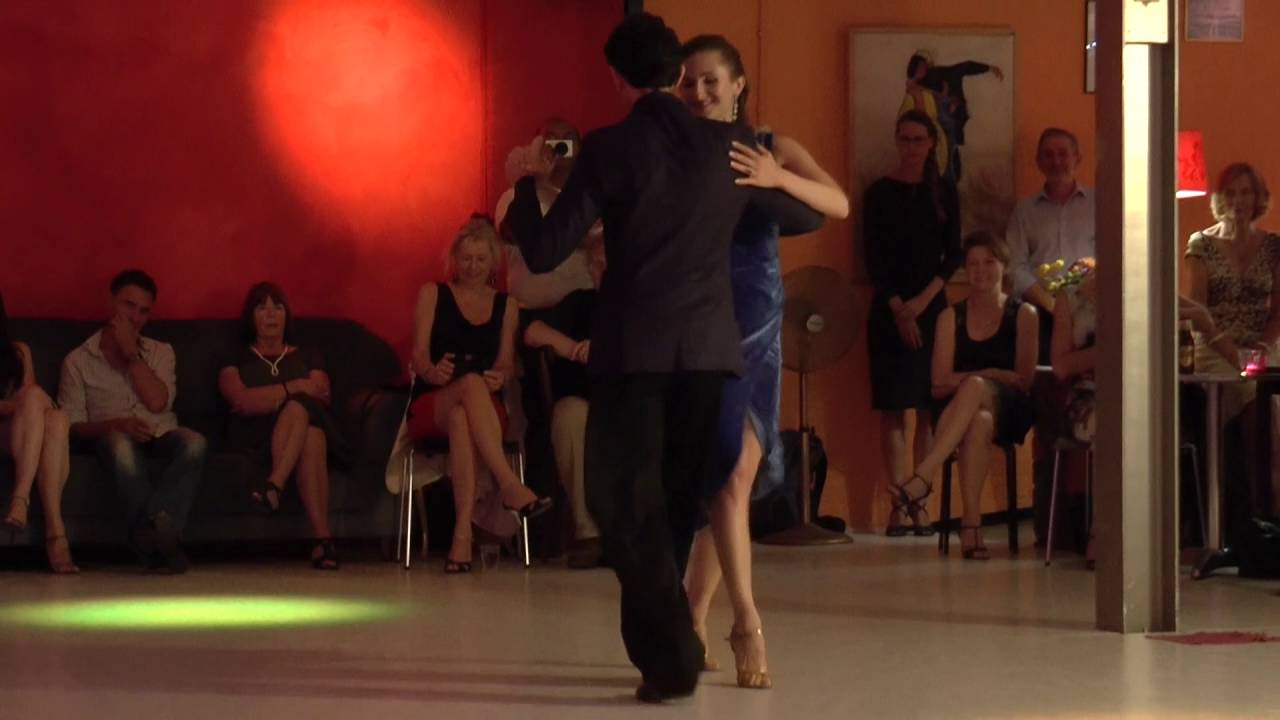 Damian Rosenthal & Vanessa Fatauros in Cuartito Azul (4) "Taquito Militar" Quinteto Real"