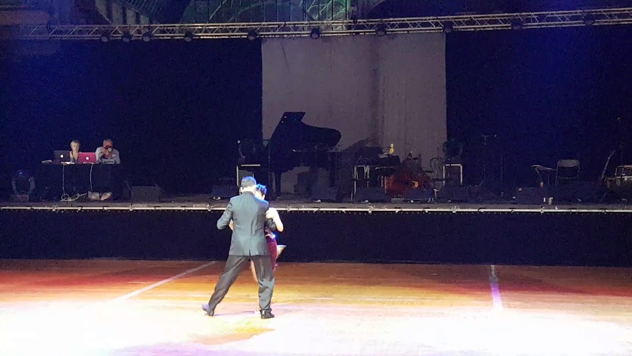 Rodrigo Joe Corbata & Lucila Cionci ❤@ Tarbes en Tango 2017 - Soirée des Maestros