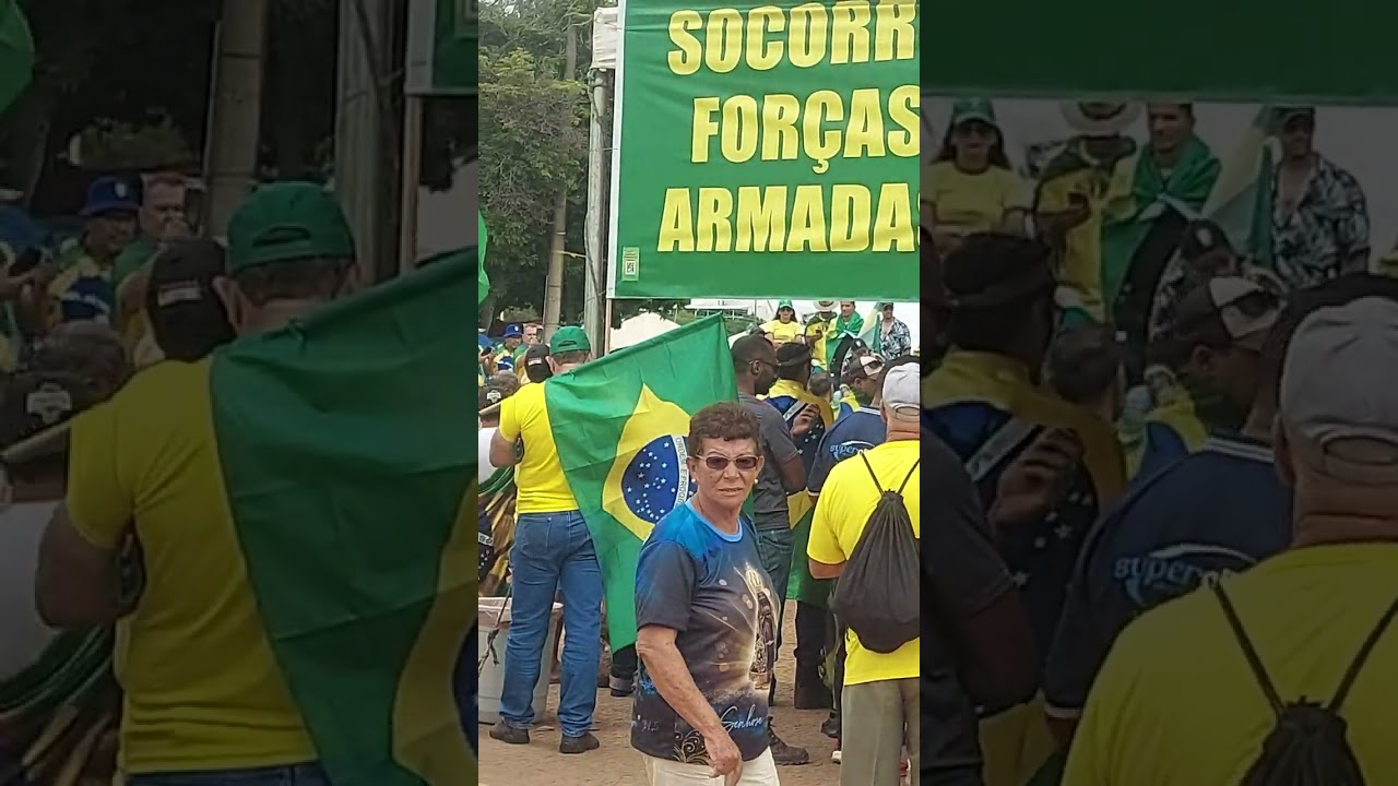 Bandeira do BRASIL à meio mastro no QGEX BRASÍLIA- 30-12-22, 10:35hs