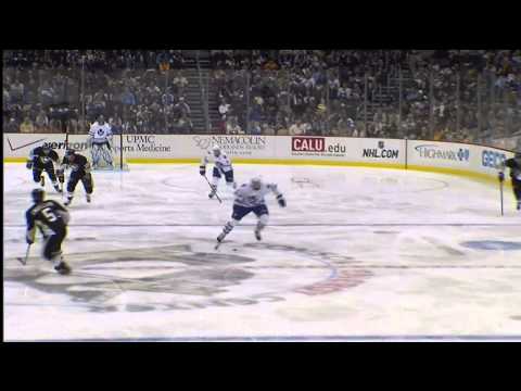 MacArthur Goal - Leafs 1 vs Pens 1 - Jan 23rd 2013 (HD)