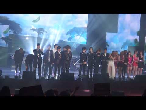 [FANCAM]Heal the world + Ending SUPER JUNIOR@Viet-Kor Festival 120315