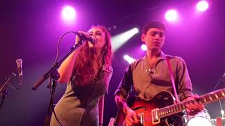Kitty Daisy & Lewis "It Ain't Your Business" Live Paris 2017