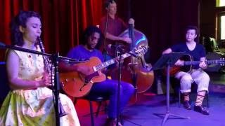 "Dr. Jazz"  - Cats in Heat w/Chloe Feoranzo