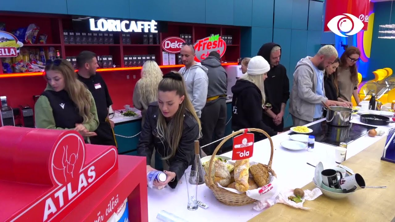 Të gjithë banorët në kuzhinë/ Olta i largon tenxheren Nitës