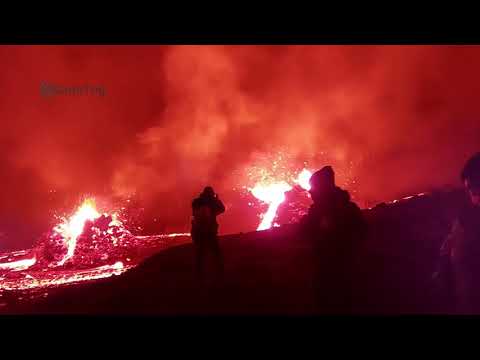Lava Lake 🌙  Night view