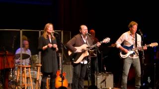 Colin Hay - If I Had Been A Better Man (eTown webisode #791)