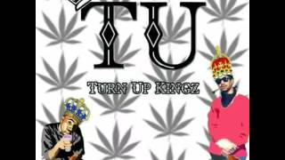 Turn Up Kingz - Yankin ft. Lil Coowey