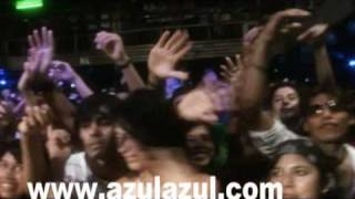 AZUL AZUL 2009 DAME CHOCOLATE Y TE DOY BOMBÓN