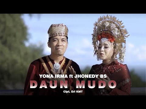 Pop Minang Terbaru - Yona Irma Ft Jhonedy BS   -  Daun Mudo (Official Video)