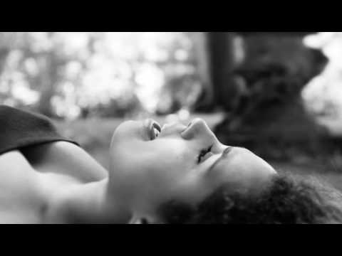 Ayoe Angelica Face With Nobody