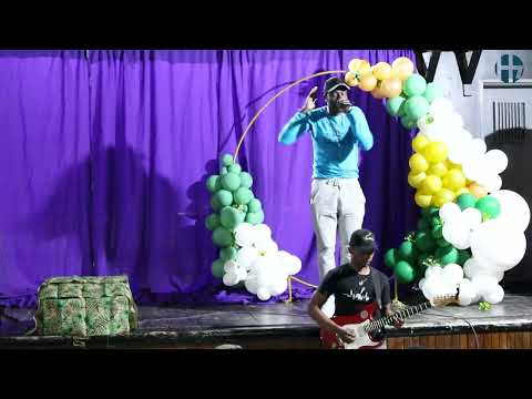 R Wiz TGIA - Reminisce (Live at The Colo(g)niser Tour) by @AndrewManyika