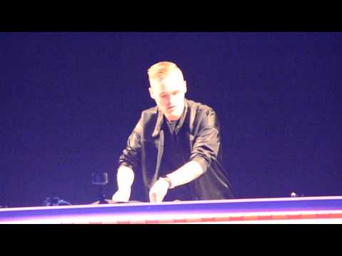 Magnetic Festival Prague 7.5.2015 part 1 (watch 1080p) Mike Hawkins