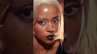 bleached brows 🤍✨