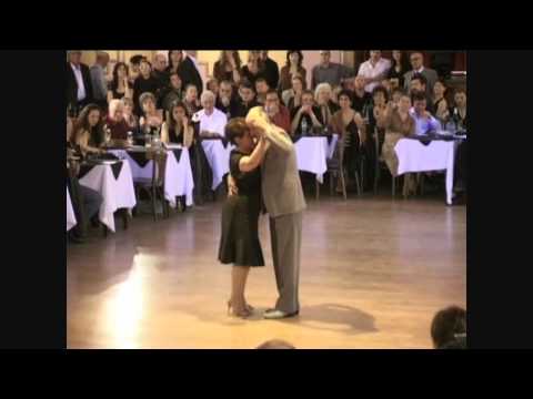 Milonga de Apertura - Milongueando 2011 - Osvaldo y Coca