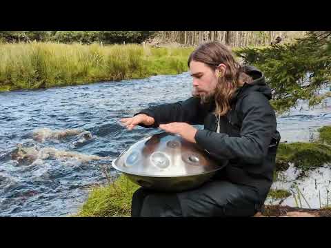 E "Havana" 20 note Handpan (McCarthy Instruments)