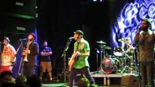 Nothing But A Good Time, by Reel Big Fish (@ Tivoli 7.2.2009)