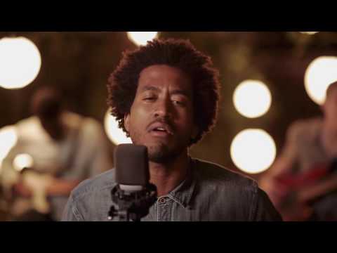 Aint No Sunshine- Bill Withers Live Recorded Cover by SiMitrē & EVRYWHR