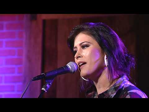 Jessica Meuse   Done