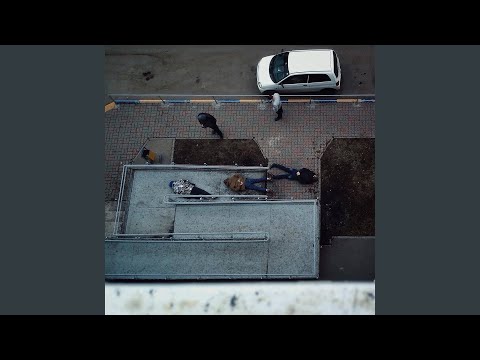 Video thumbnail for На капоте (On the Hood)