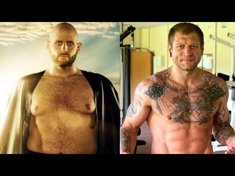 Emelianenko KNOCKED out the thug with ONE poke! MAGIC, non-contact combat or cowardice? WHAT WAS IT?