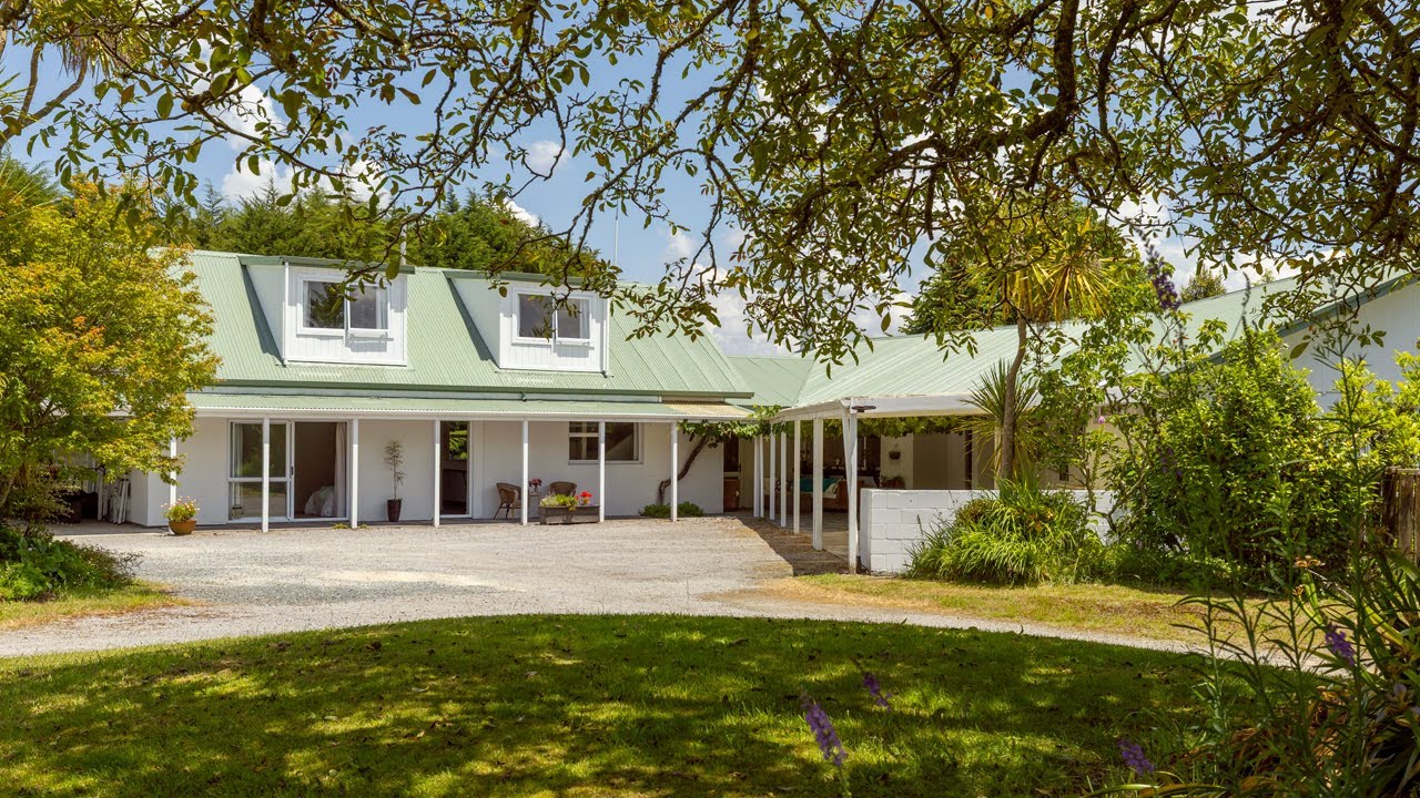 Exceptional Lifestyle Multi-Generational Living