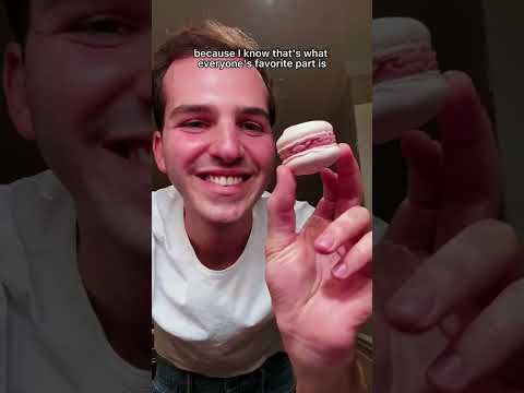 RASPBERRY MACARONS Recipe.