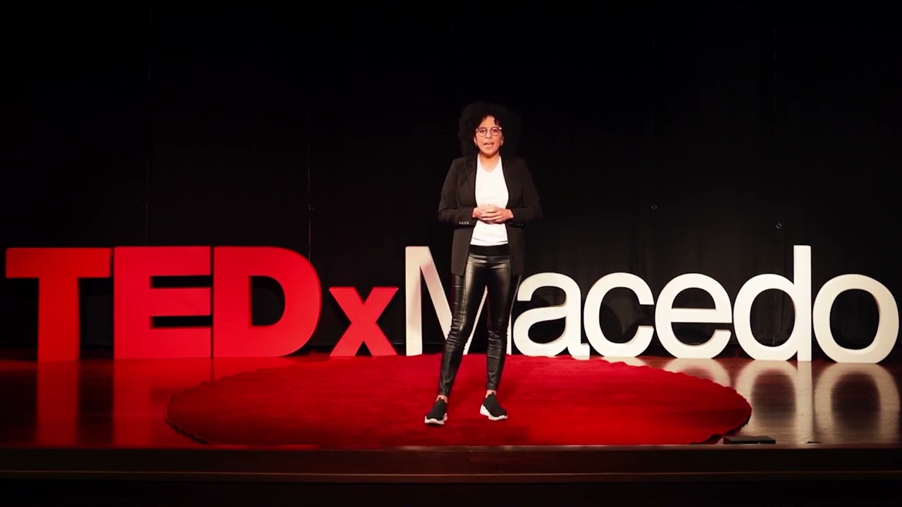 Uma mulher em primeira pessoa | Natália Sousa | TEDxMacedoWomen