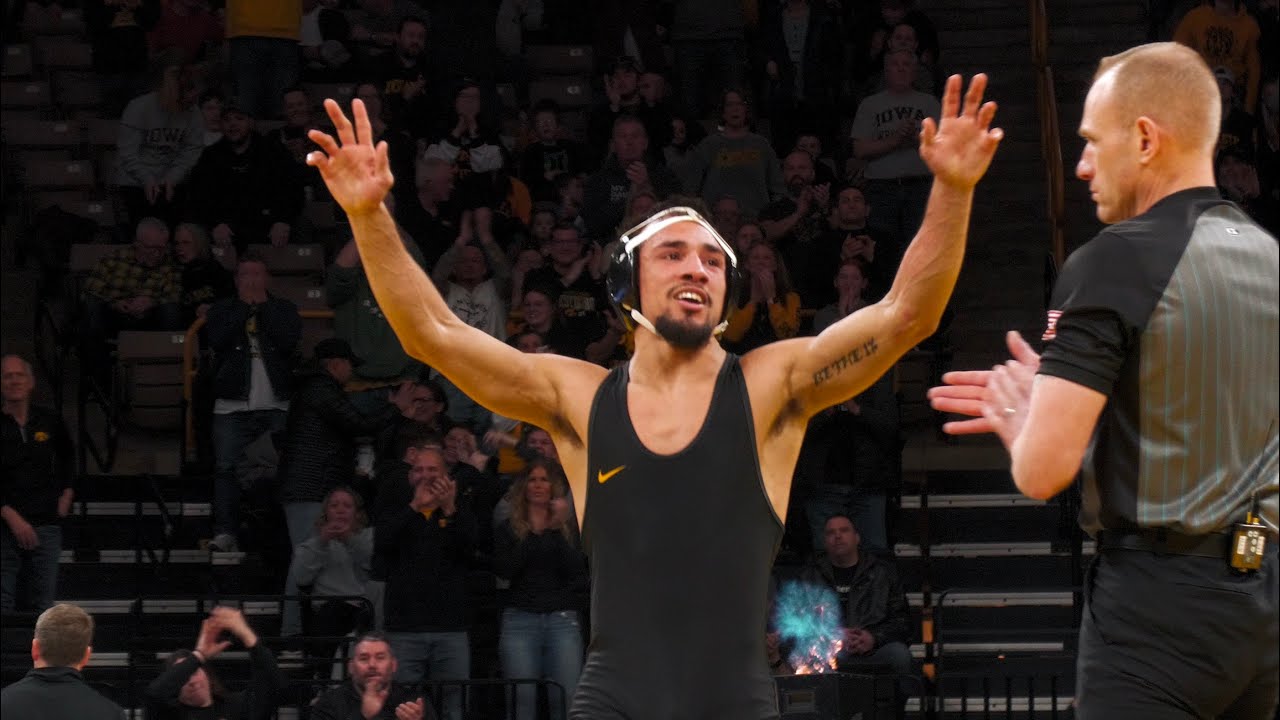 Iowa Wrestling Takes Care of Wisconsin on Senior Day