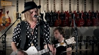 Alberta Cross performs &quot;Lay Down&quot; live in Chicago Music Exchange