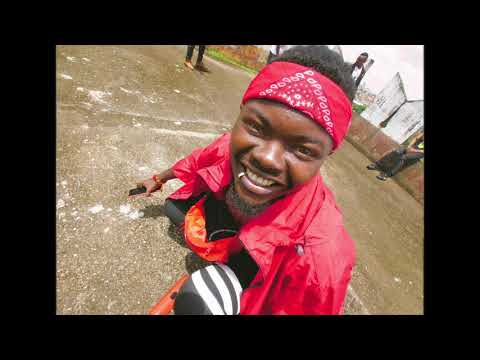 AV   Muna Bobo OFFICIAL VIDEO Directed by Otantik Films