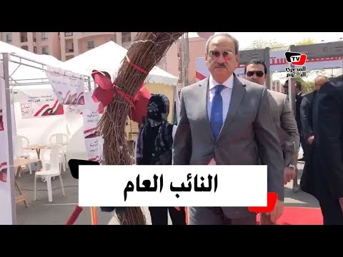 النائب العام يدلي بصوته في الاستفتاء 