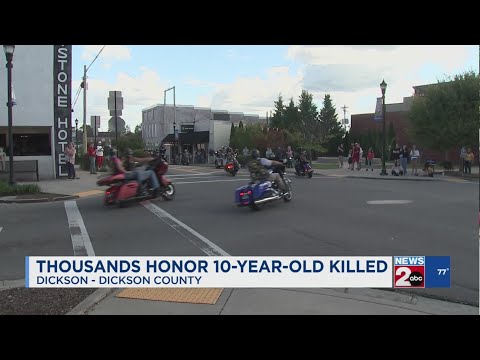 Thousands gather to honor 10-year-old boy who died after Dickson County shooting
