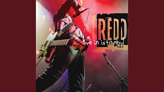 Sen De Saçmala (Live @Salon İKSV)