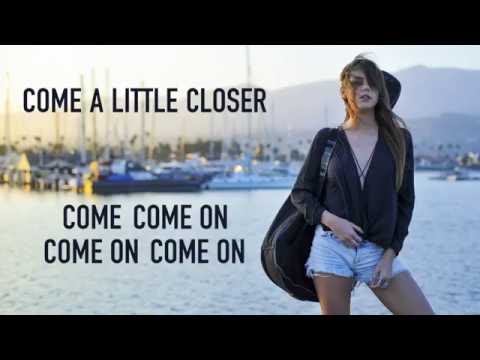 Lula Miranda - Closer (Lyric Video)