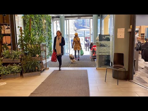 Sweden, Stockholm Walk: "Ringen" Shopping Mall and Ringvägen.