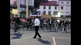 preview picture of video 'KVC De Zwaluw Bicycle Band Fanfare à Velo / Mazamet 2007 Fanfares sans Frontieres'