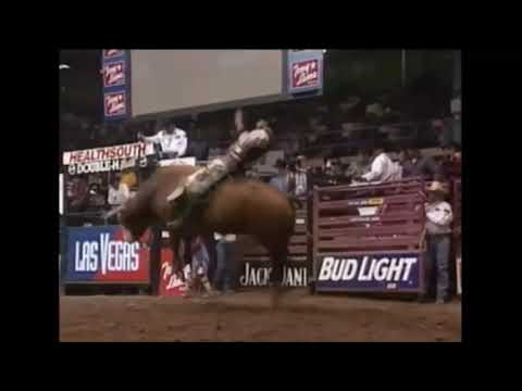 Leslie Doyle vs Candy Man - 00 PBR Albuquerque (88 pts)